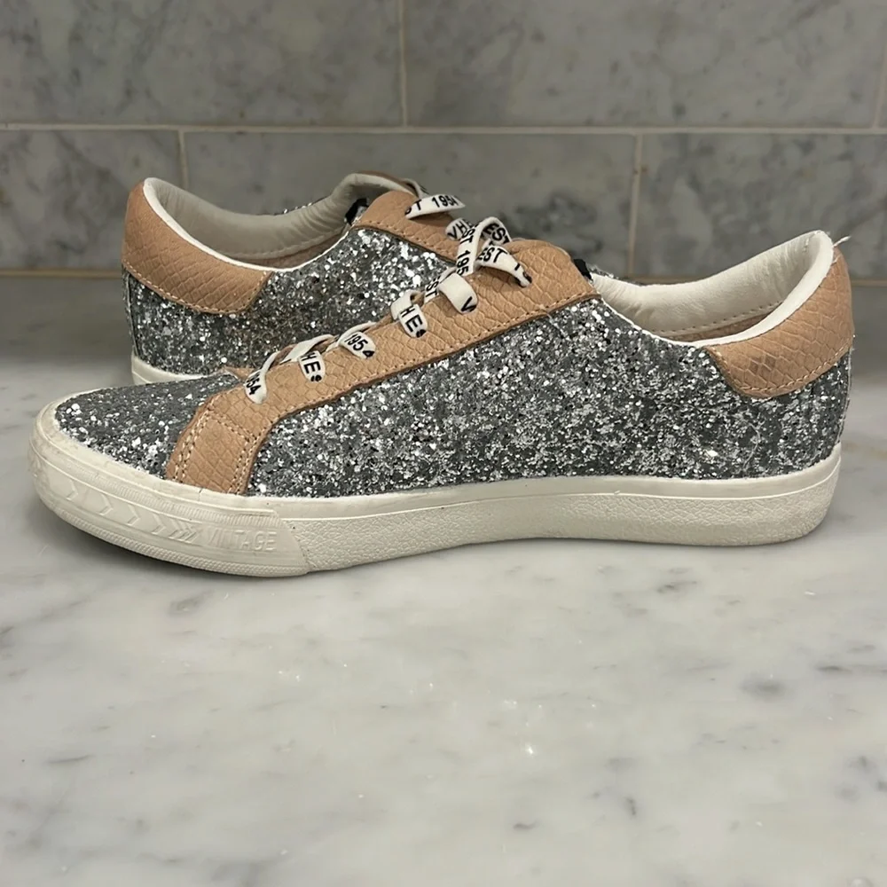 Vintage Havana Silver‎ Glitter Tan Star Sneakers Sz 8